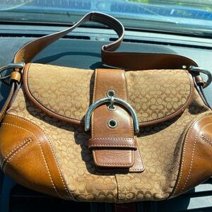 RARE VINTAGE COACH HANDBAG 
👜